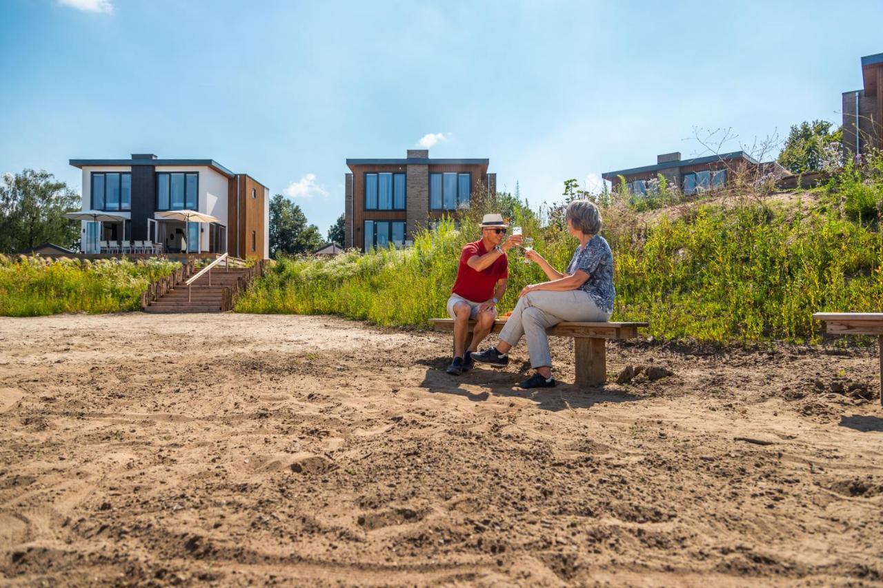 Vakantiepark Aan De Maas Kerkdriel Esterno foto
