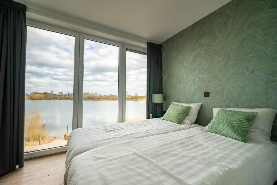 Vakantiepark Aan De Maas Kerkdriel Esterno foto